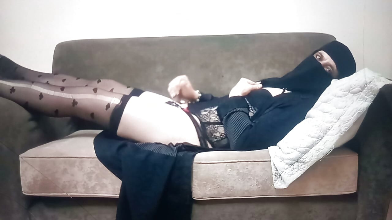 hot algerian whore sex loves big black🥰