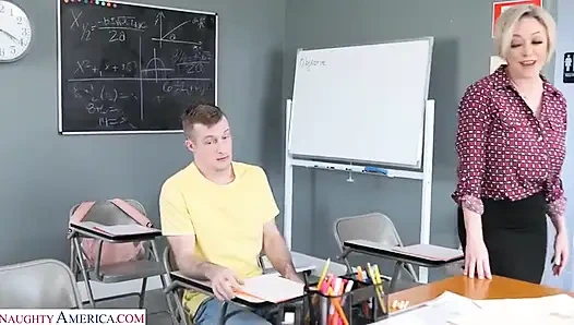 Profesor seksi dee williams balas dendam sama muridnya