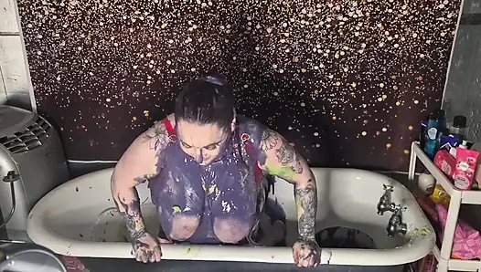 Krem ve gunge eğlencesi!