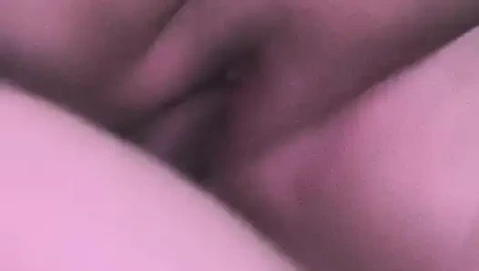 Berhubungan seks dengan gadis desa perlahan sehingga orang lain dapat mendengar