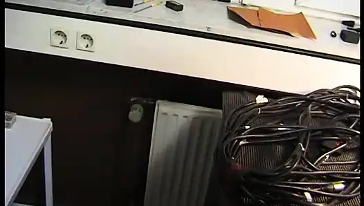 Amatör esmer sürtük bakış açısıyla sikiliyor