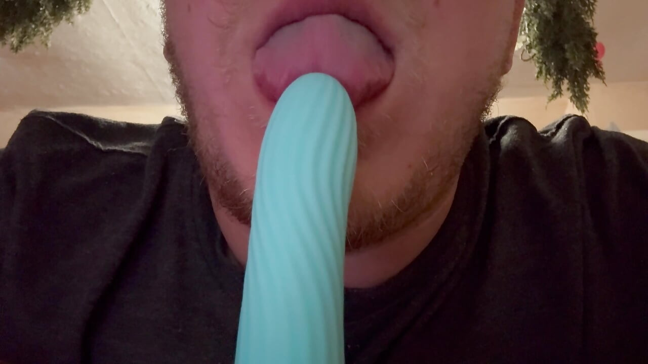 Pušenje u usporenom snimku - Dildo