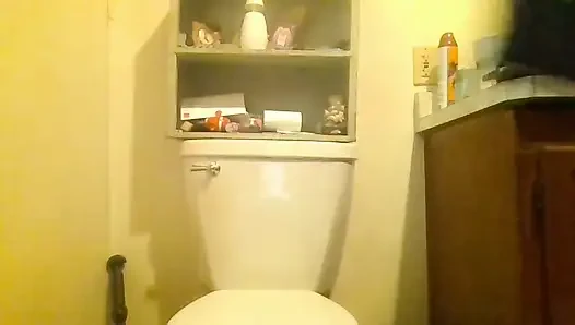 Striptiz şenlikli banyoda yakalanma