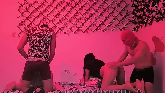 Two couples fuck simultaneously with cheap whores from India