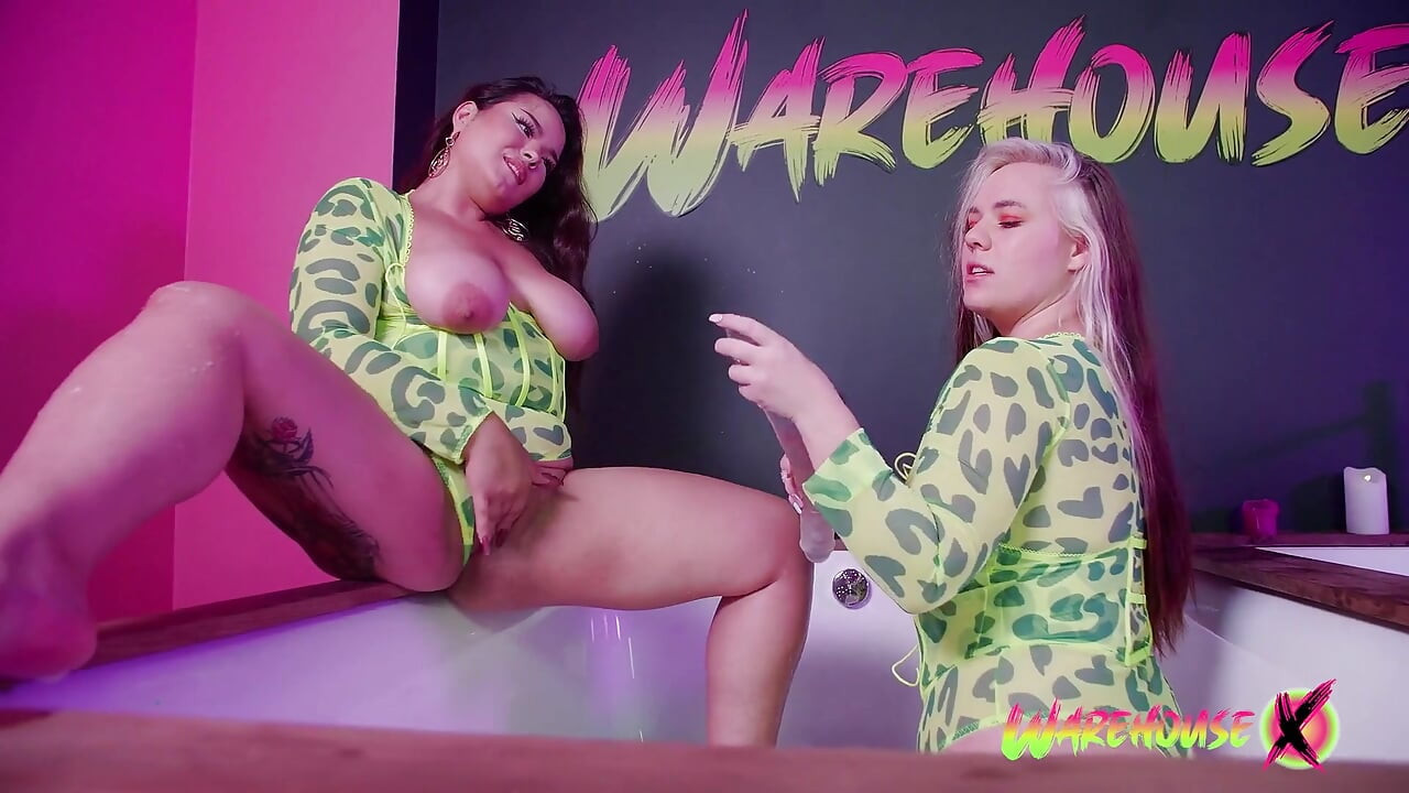 Ooops... I Squirted Into My Girlfriends Mouth!