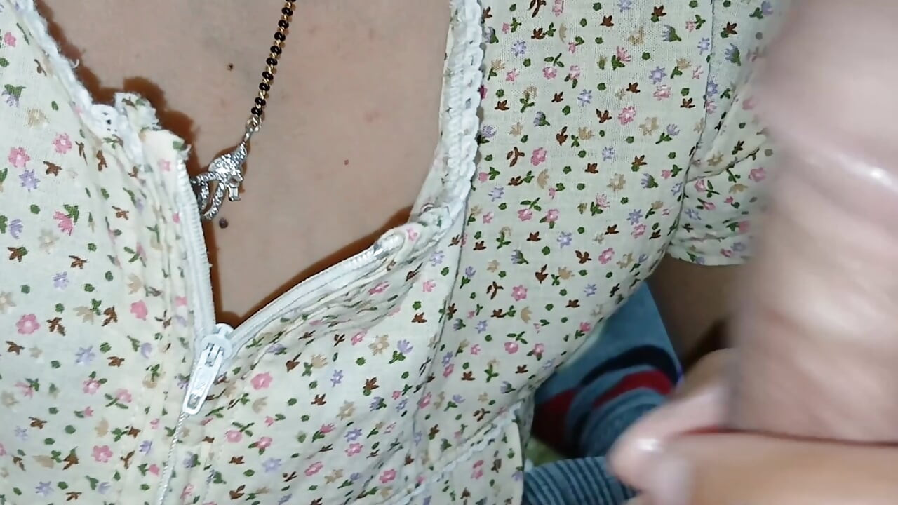 Indian desi muslim stepsister ruks fucked by young amateur stepbrother in doggy style full Hindi audio