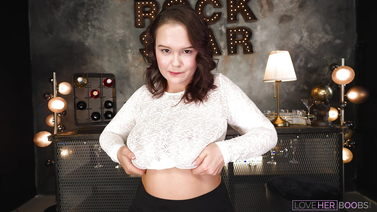Boob Tease with Peachy Alice 2025