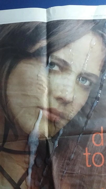 สรรเสริญน้ําแตก Eva green - หนังสือพิมพ์เยอะมาก