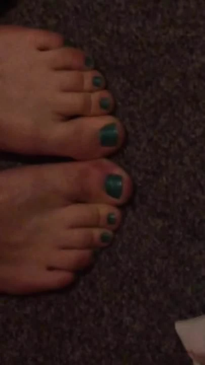 Male toes
