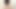 Mann mit verbundenen Augen bläst schlampig auf den Penis des Meisters