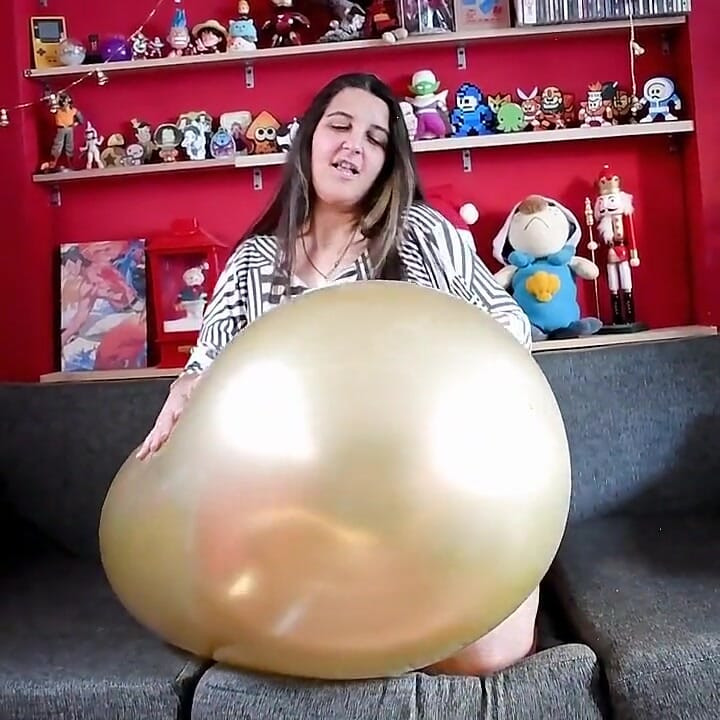 Ride and Pop Big 24 Inches Golden Balloon - Bunny Looner lowres