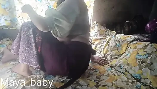 Putiko Pani aaulale chatera maja liye puti bata Pani aayera chikaune bela thuk launani pardaina q