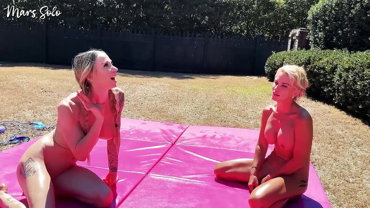 Oil Sex Wrestle with Strap on Punishment Round - Mars Solo & Tatiana