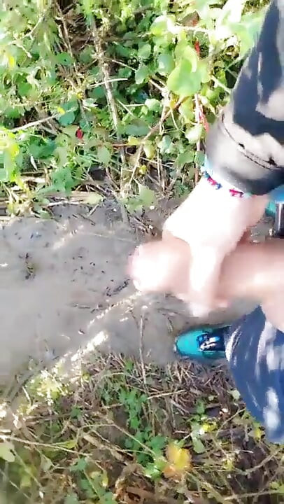 Mijn territorium markeren met pissen, spugen en klaarkomen