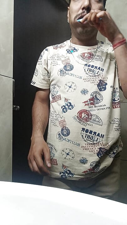 Desi man enjoy sex with neighbour uncle and army officer uncle