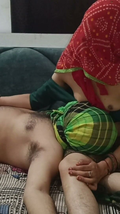 I agreed to share a bed with my stepbrother and something unexpected happened. video | Clip 2