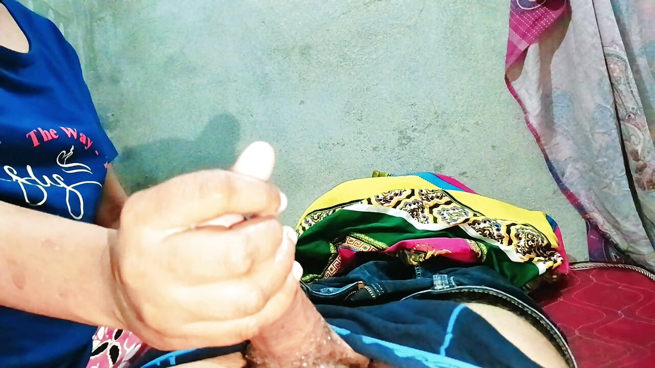 I released my cream in the tight pussy of Indian Bhabhi and made her suck my black thick penis by putting it in her mouth.