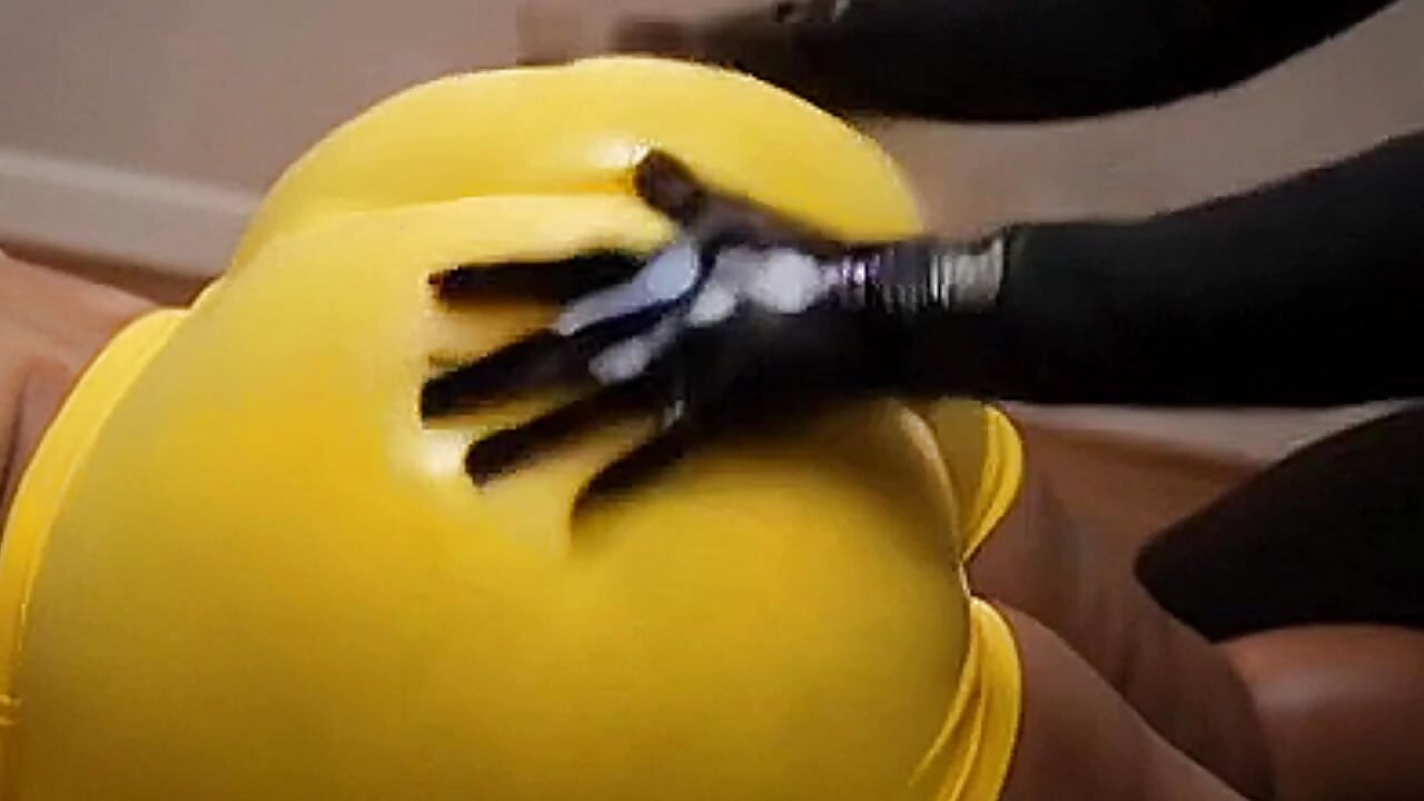 "Mother In Law BBW Gets Naughty Oil Massage Face Down"