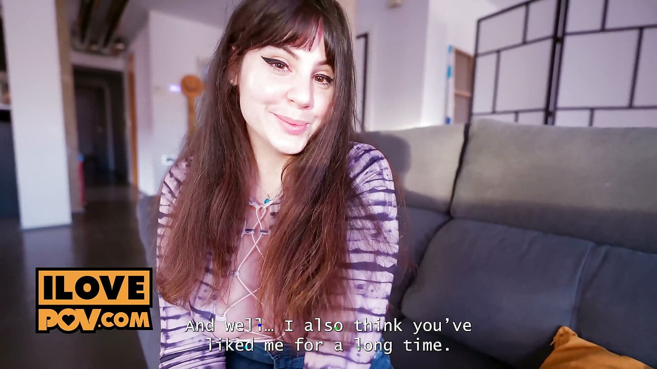 Curvy Pamsnusnu Knows Exactly How to Move You on