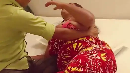 Serviceman ngentot romantis sama malkin