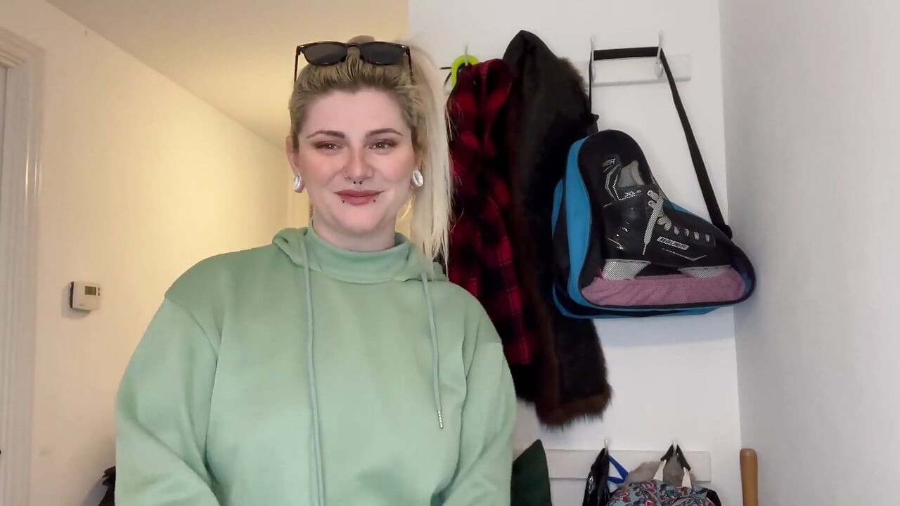 Hockey Step-mom Gets Bloated and Fucks Her Step-sons Best Friend