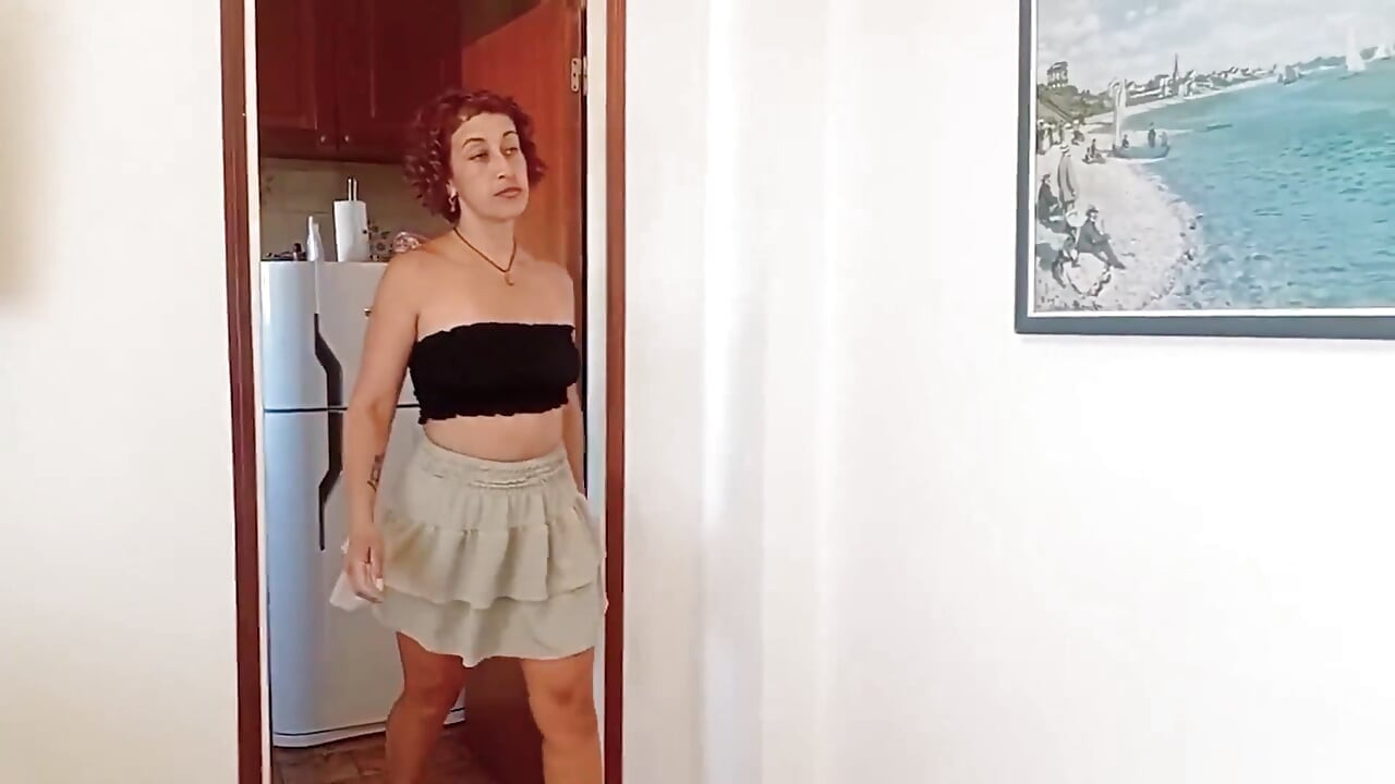 Eu como a madrasta tesuda da minha madrasta