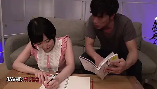 Шаловливая японка Yu Shinoda Ignites страстное хардкорное приключение в любительском видео