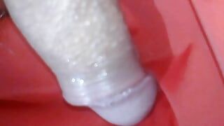 Jonge Colombiaanse porno met grote penis vol melk