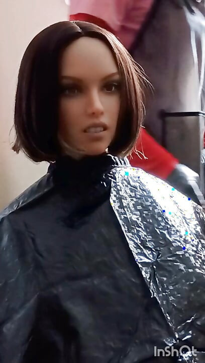 Lauren's shampoo cape fetish adventure, she wears them all