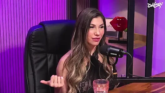 Rekaman Seks Di Balik Layar - California TV Lesbian Spesial