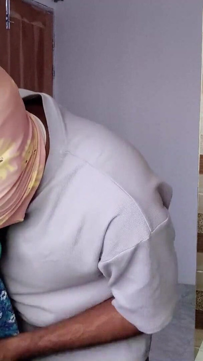 Secret romance with my desi bhabhi__kitchen fuck dever bhabhi xxx | Clip 1