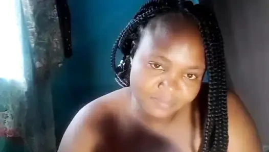 Büyük siyah göt amcık gösterisi