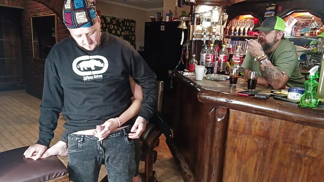 Ömsesidig onani med min styvbror