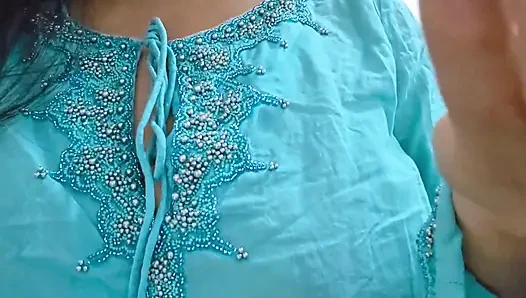 Hungry in the kitchen: Sexy snack with apple and my favorite toy