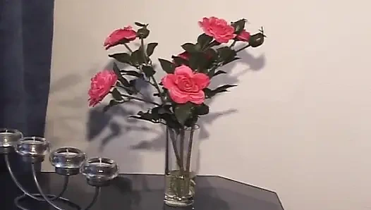 Дама-блондинка из Франции скачет на члене на домашнем кастинге