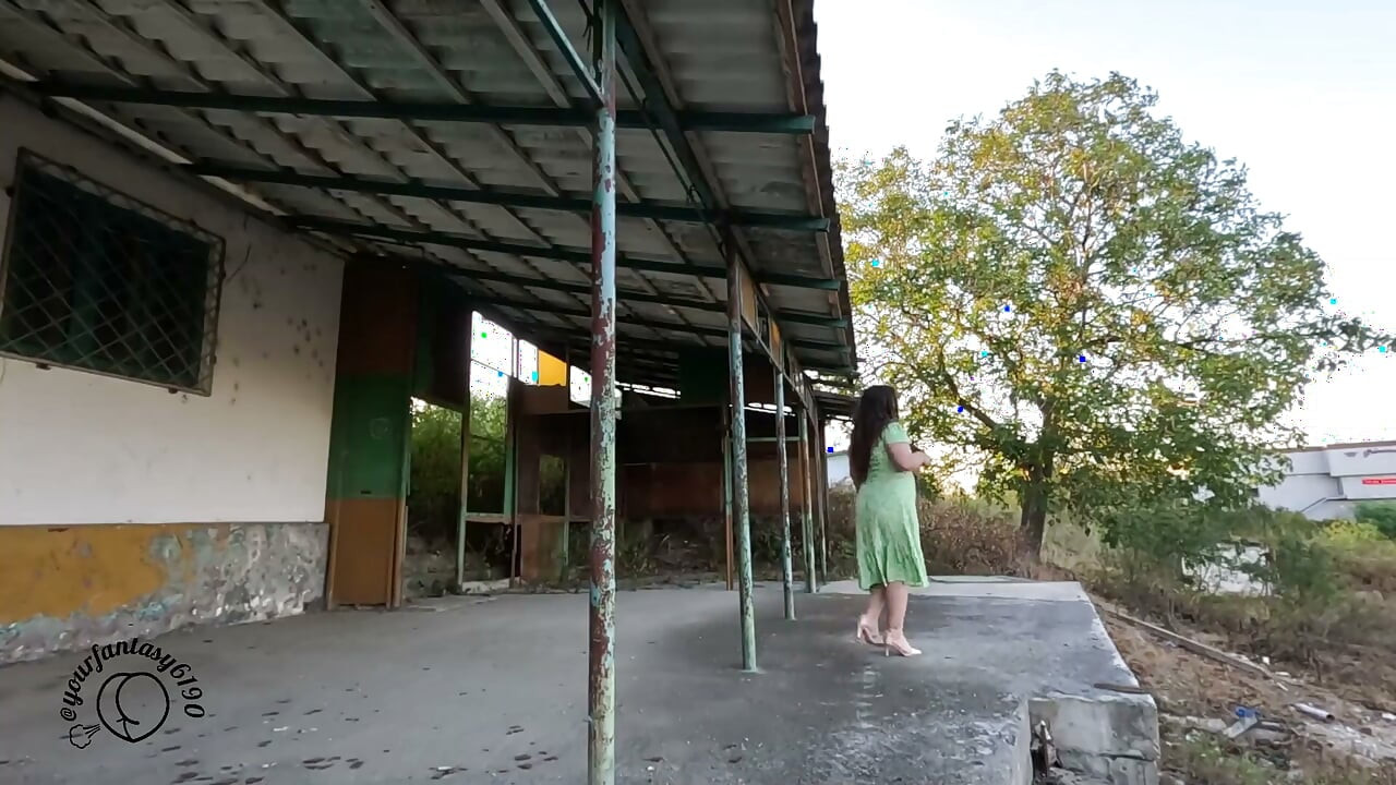 Dress Compilation: Dress & Stinky Farts