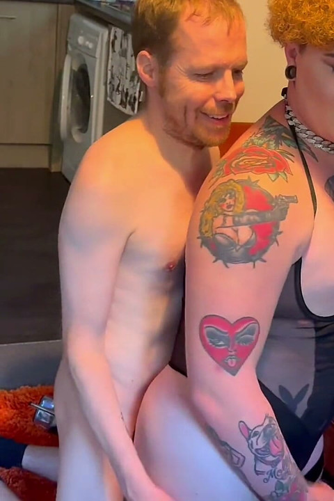 Mothplayboy Calls Silky for a Breeding