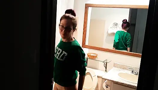 Freche pinkeln in meinem zimmer