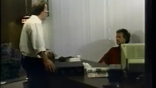 Она так горяча трахается!