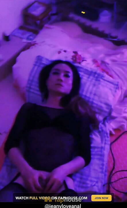Slut ladyboy Jeany was fucking by Dick Machine