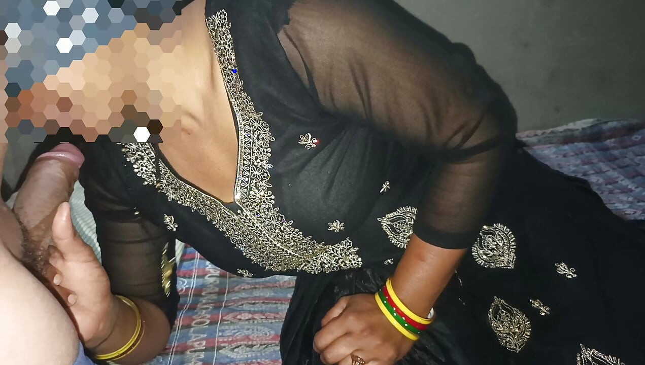 MIN Hot Bhabhi fangede mig, da jeg onanerede fuldt ud på mit værelse