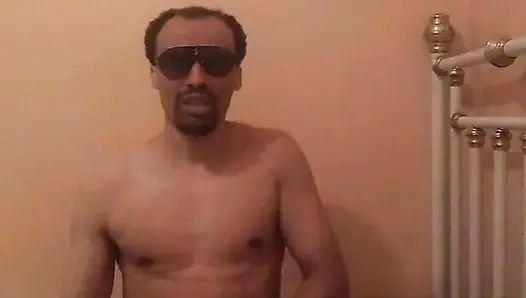 Doğal zarafet ve özgüvenle büyüleyici sanat