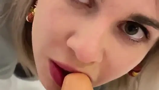 Kencan bareng anal dan sepong kontol