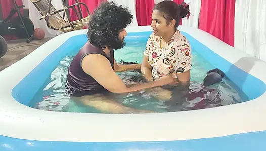 Mallu paar schwimmbad-fick mit blowjob