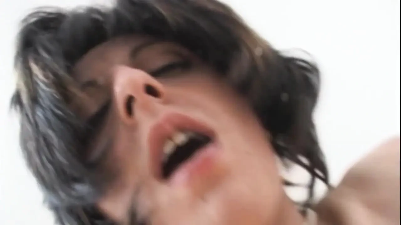 无耻的继妹在镜头前啪