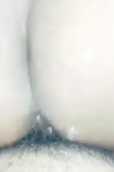 第五季. 操妻子把她的奶滴在男朋友的阴茎上