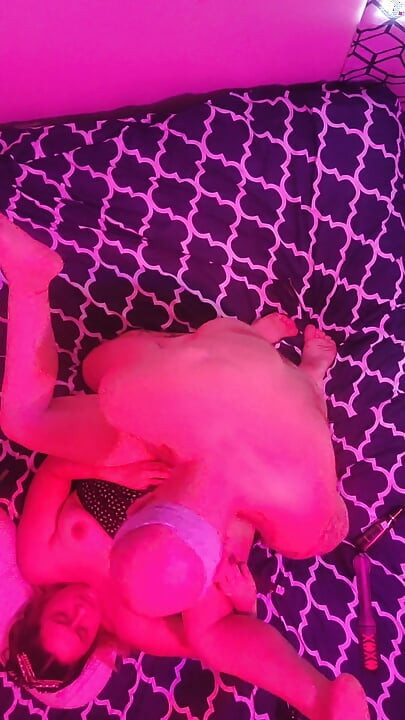 Skycam pega milf sendo fodida depois da festa por cara aleatório