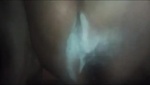 Memekku dientot habis-habisan setelah di-gangbang habis-habisan