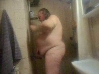 Chetto Gangstazz Schwuler auf Dildofick in der Dusche, dicker Arsch!