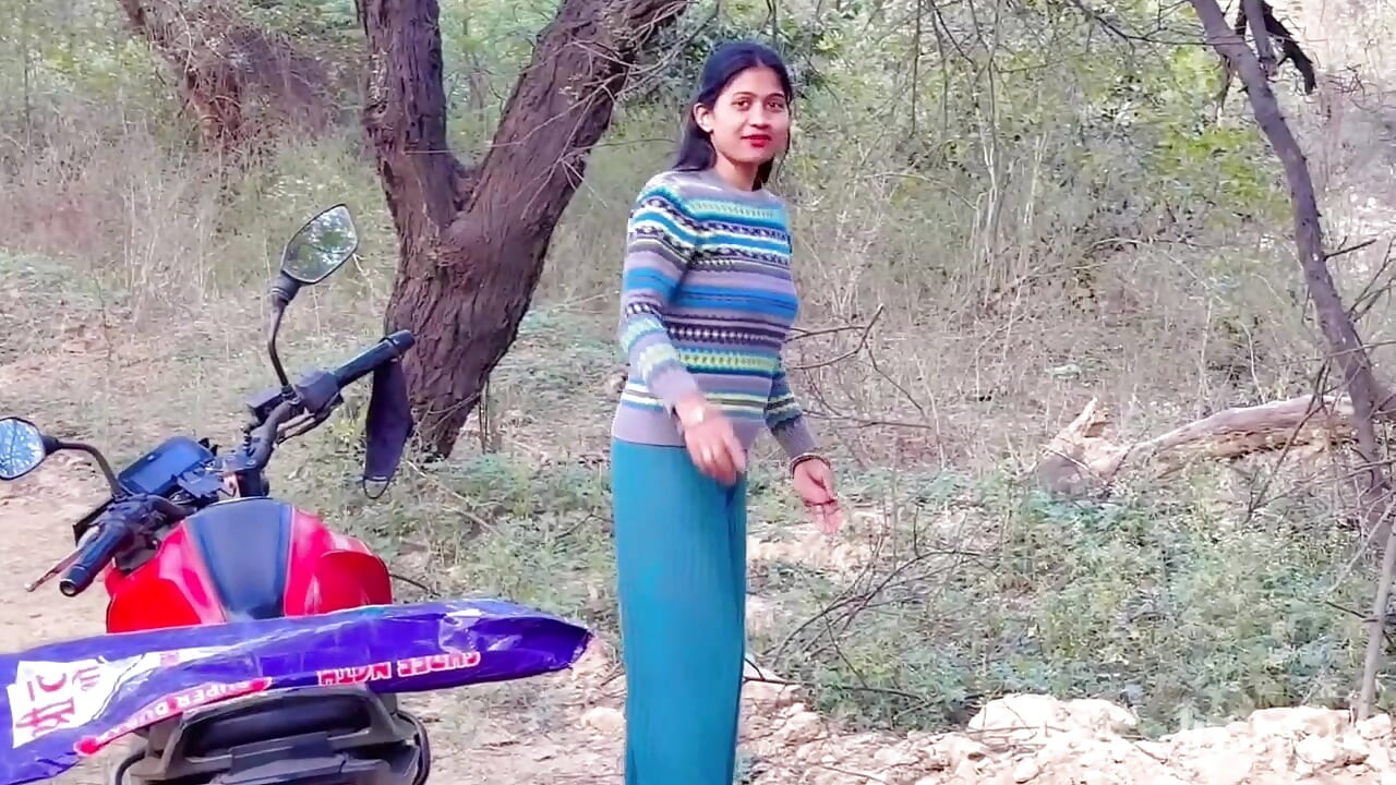 Indian Desi Stepmom hardcore fucking sex .. best Indian hard fucking porn video